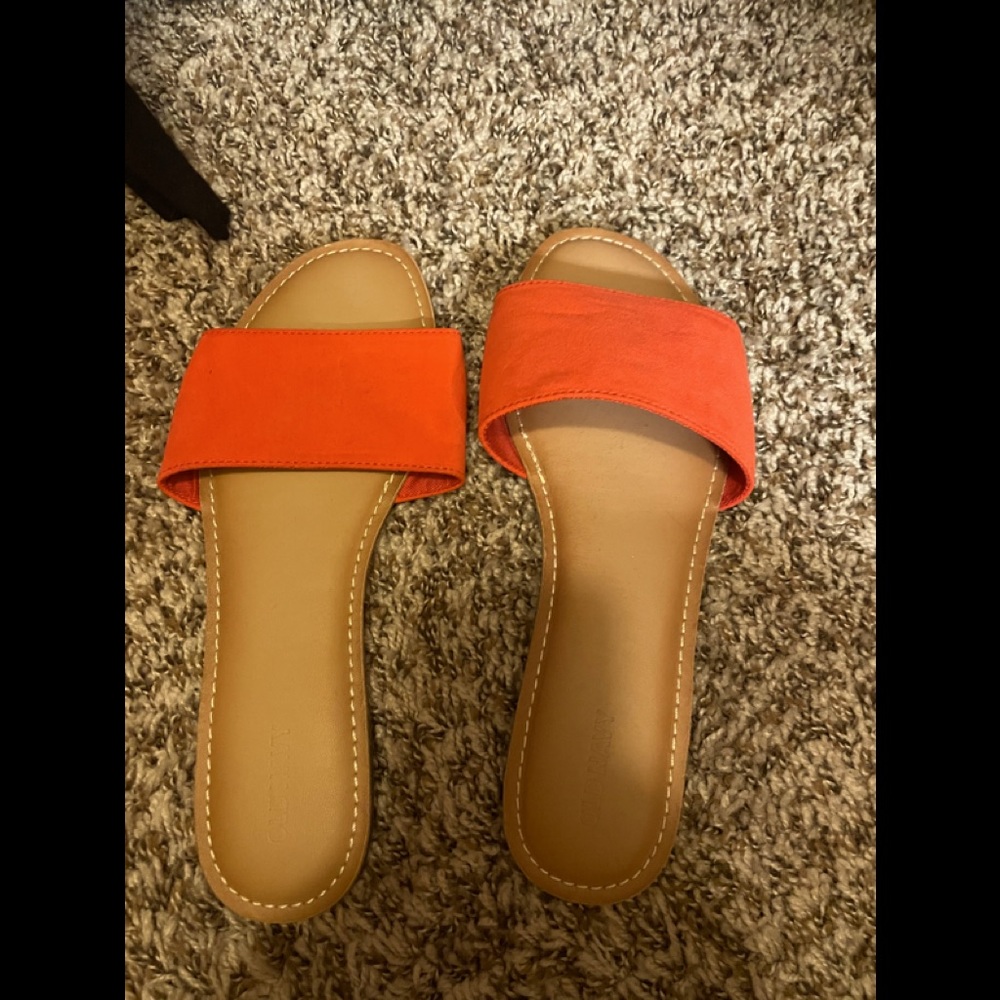 Old Navy sandals